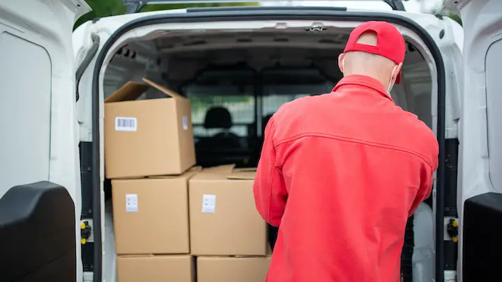 what-is-the-difference-between-shipped-and-delivered-Threaller