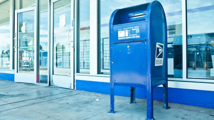 how-to-use-usps-24-hour-drop-off-Threaller